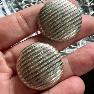 Vintage 1960s MCM Silver Textured Round Clip On Earrings Mod Jewelry